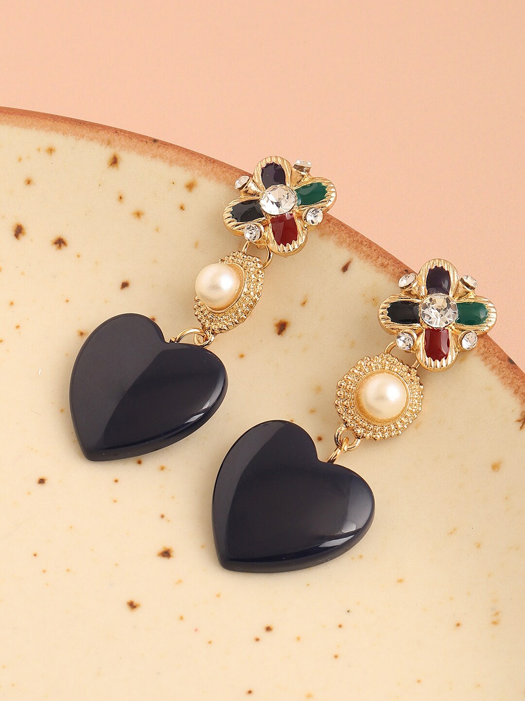 

SOHI Women Black & Green Heart Shaped Drop Earrings