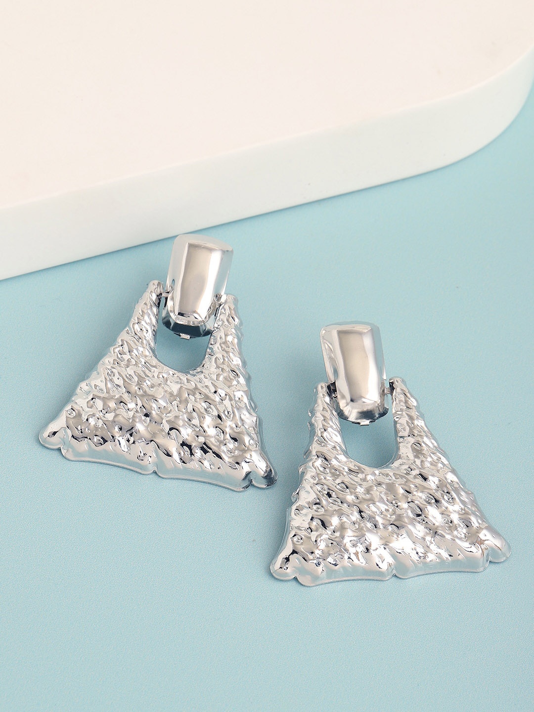 

SOHI Women Silver-Plated Contemporary Drop Earrings