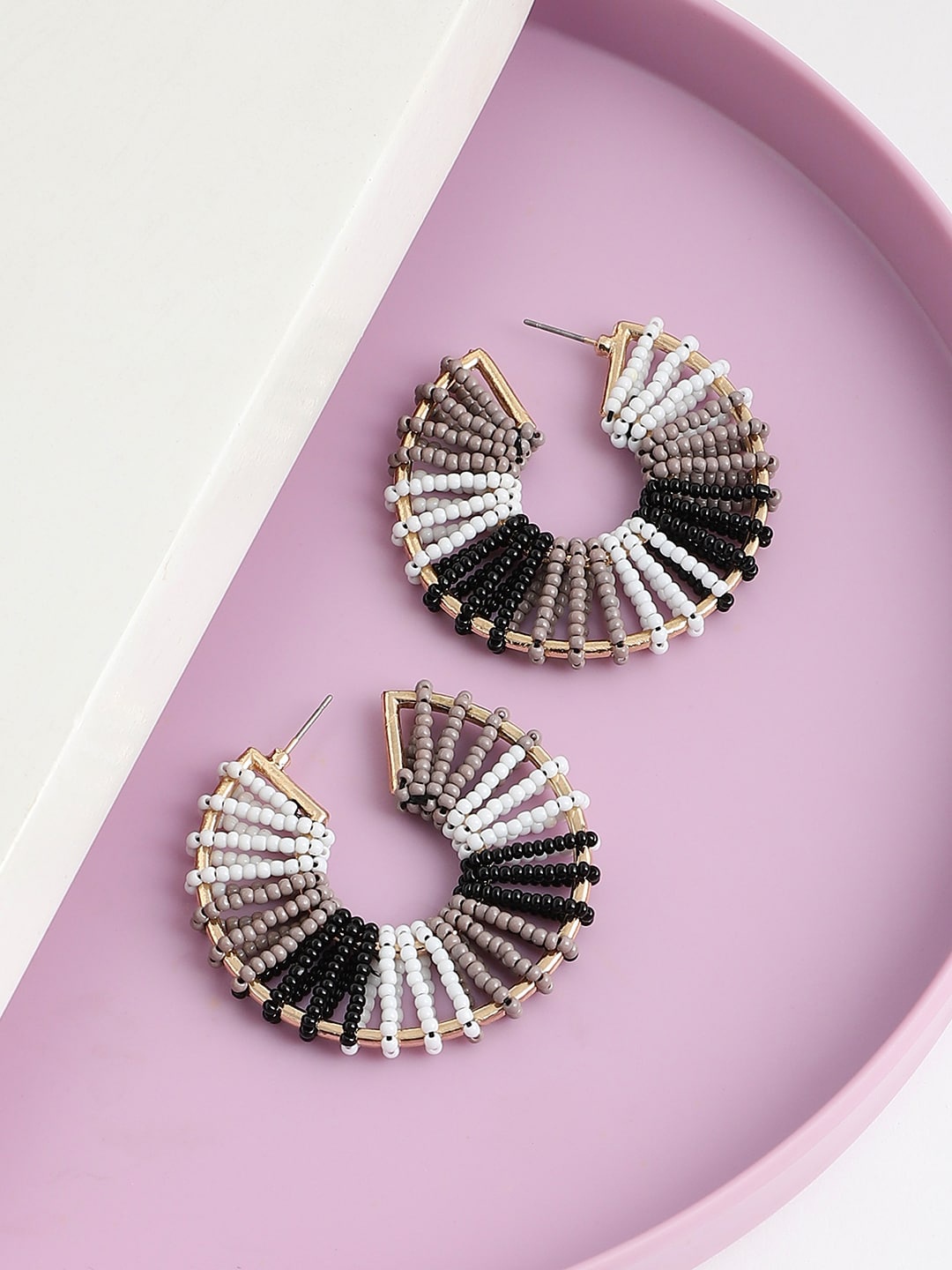 

SOHI Women Gold Plated Black & Grey Geometric Half Hoop Earrings