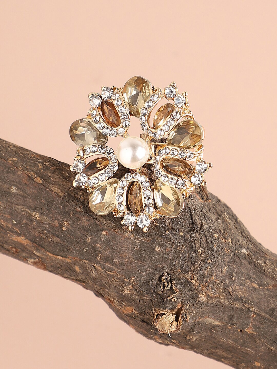 

SOHI Gold-Plated White Stone-Studded Adjustable Finger Ring