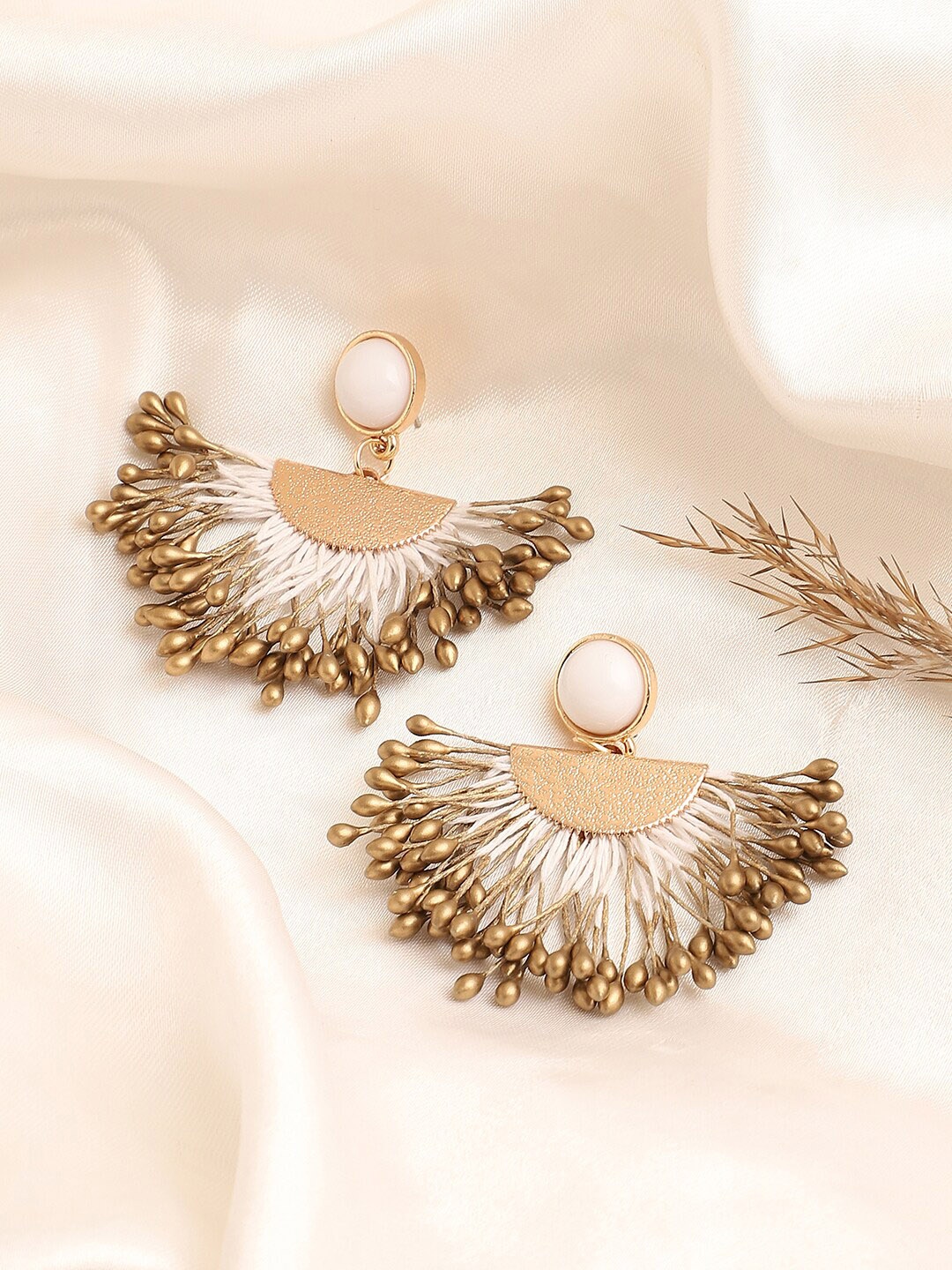 

SOHI Women Gold Plated Contemporary Drop Earrings, White