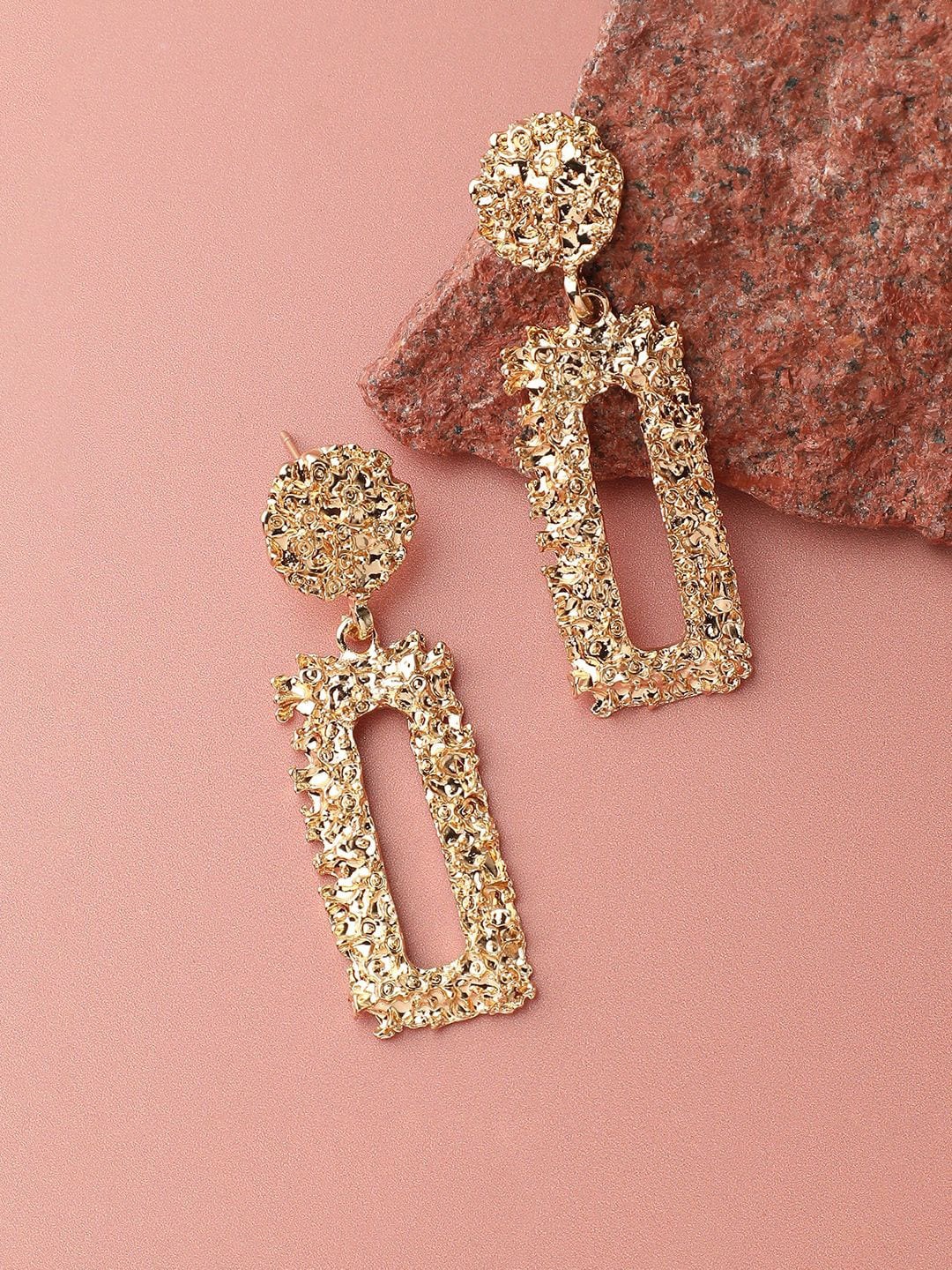 

SOHI Gold Plated Contemporary Drop Earrings