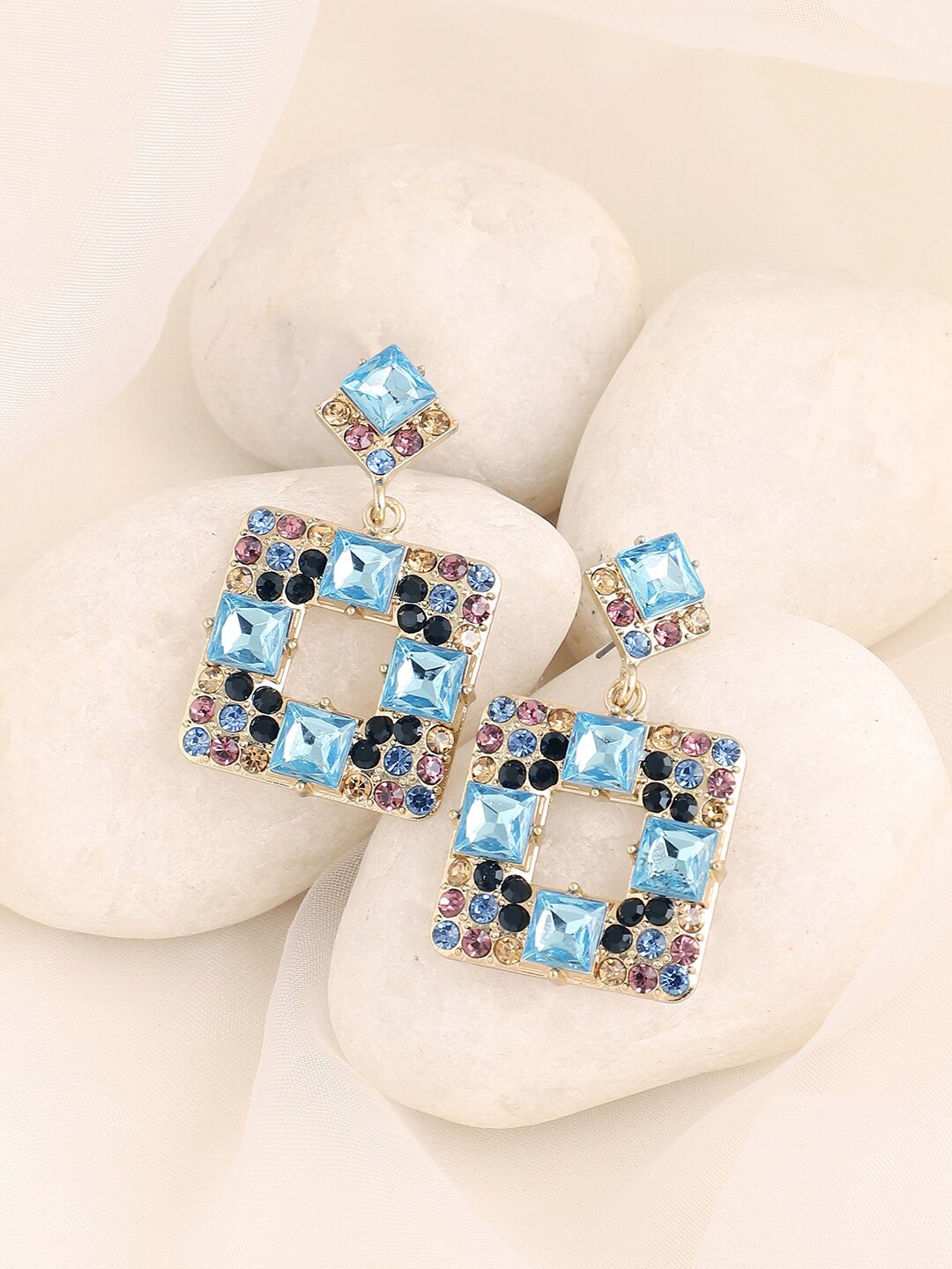 

SOHI Blue & Black Gold Plated Square Shaped Drop Earrings