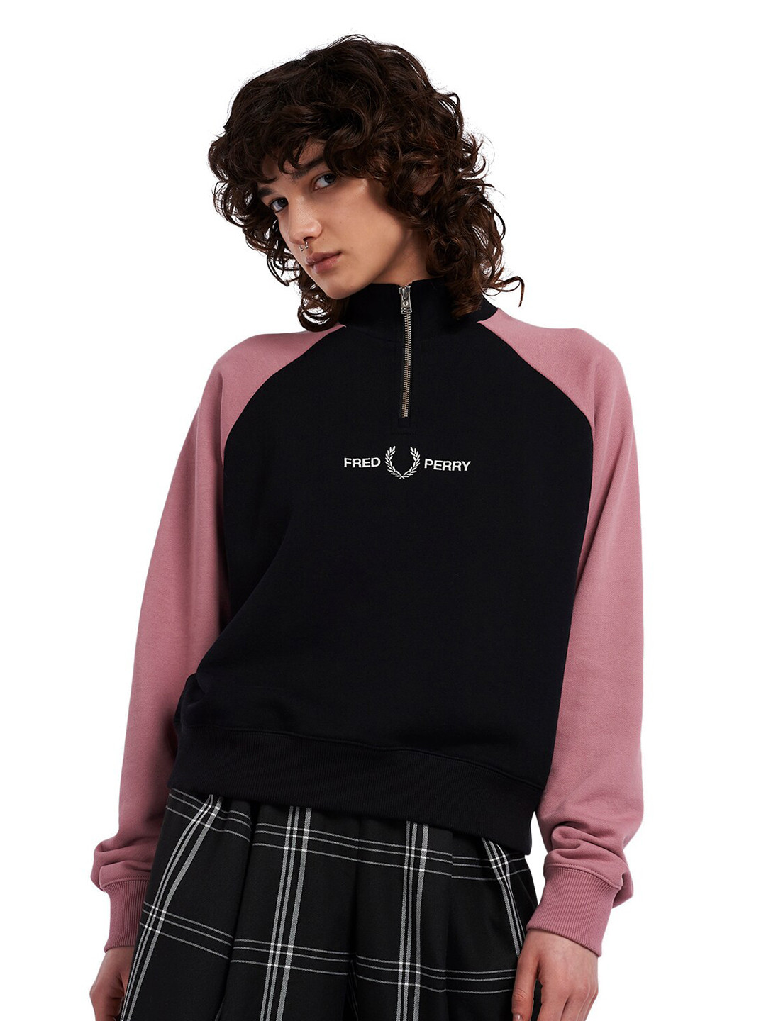 

Fred Perry Women Black Pure Cotton Sweatshirt