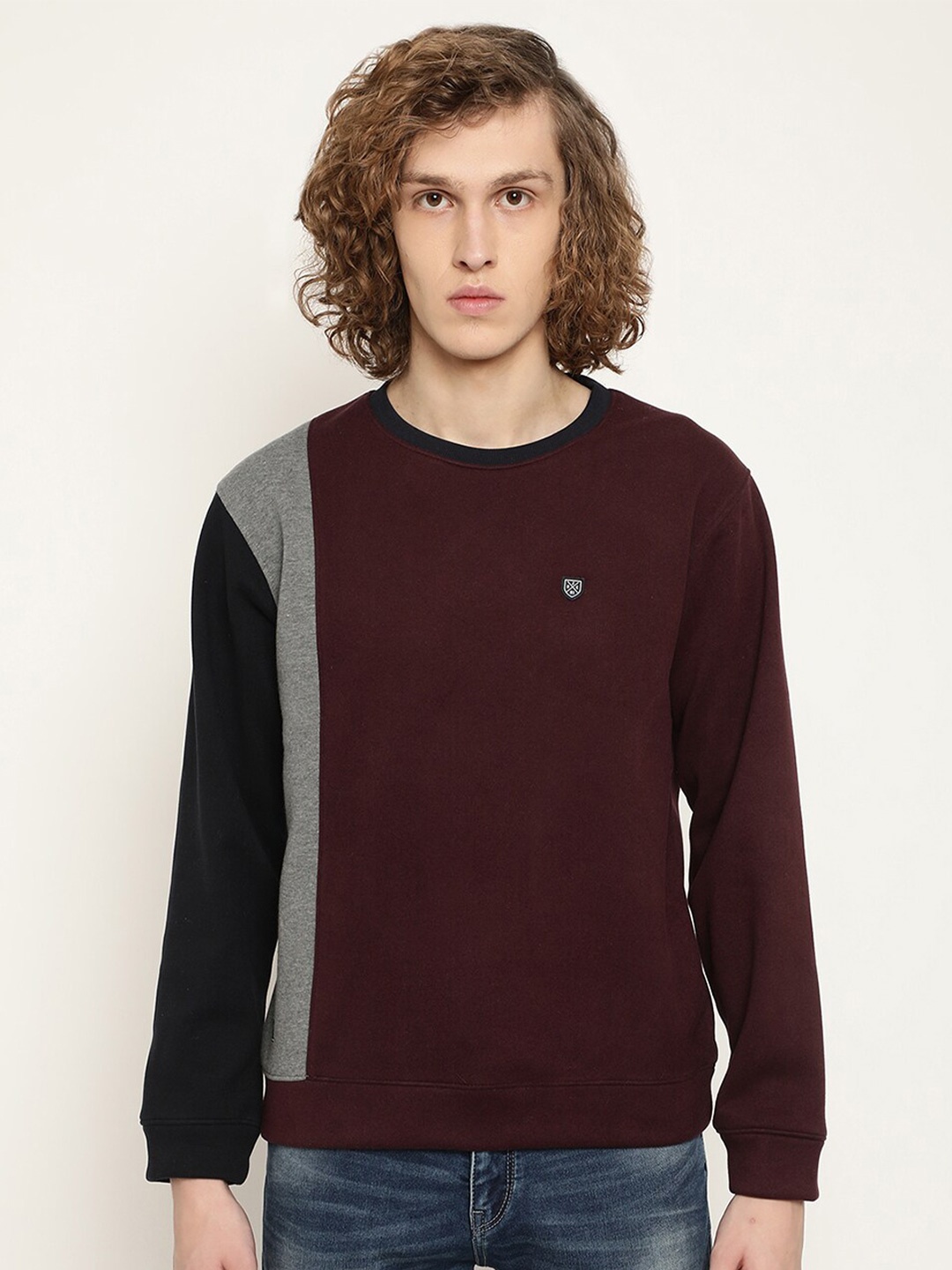 

Octave Men Maroon Long Sleeves Sweatshirt