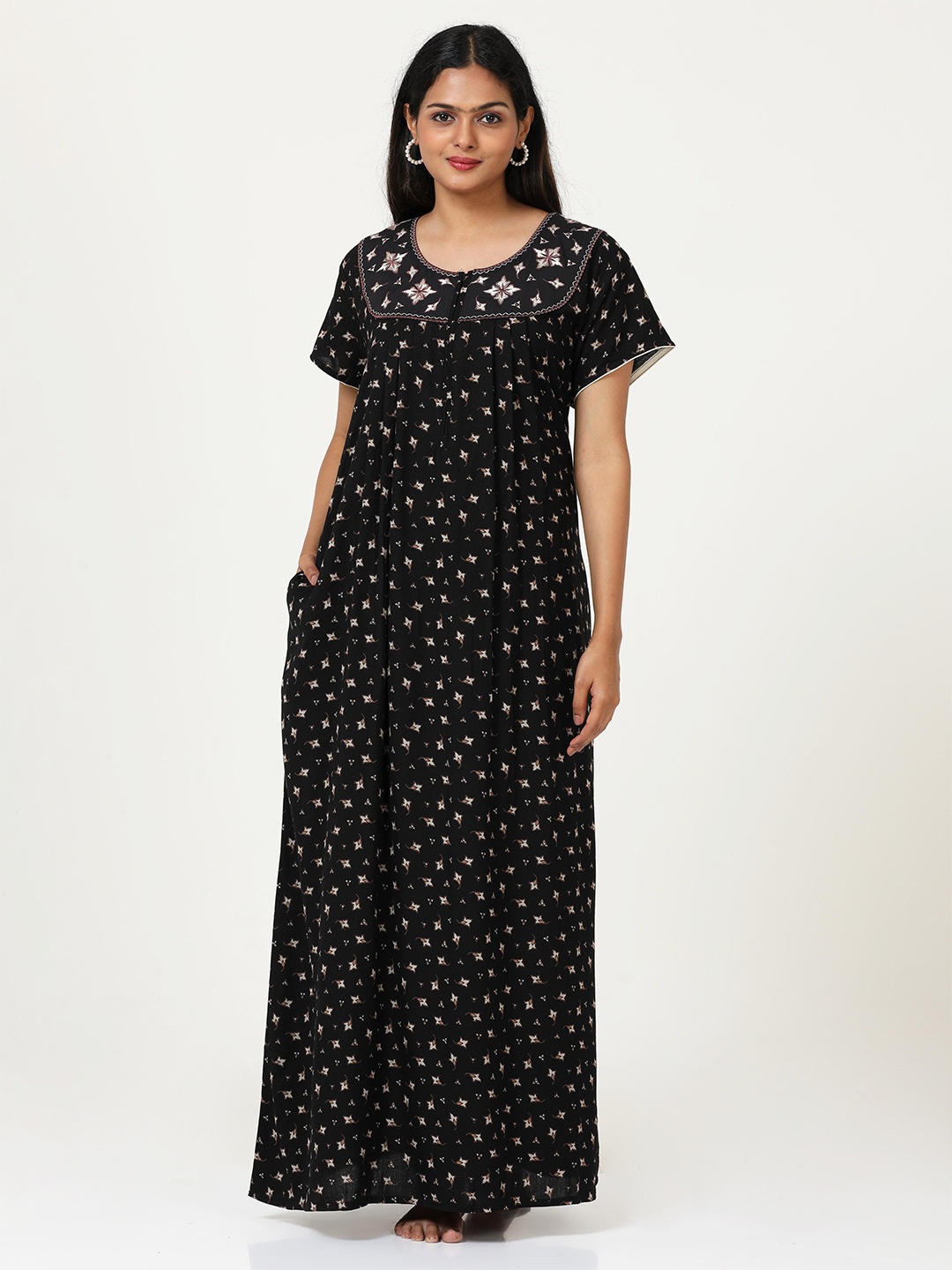 

9shines Label Women Printed Maxi Maternity Nightdress, Black