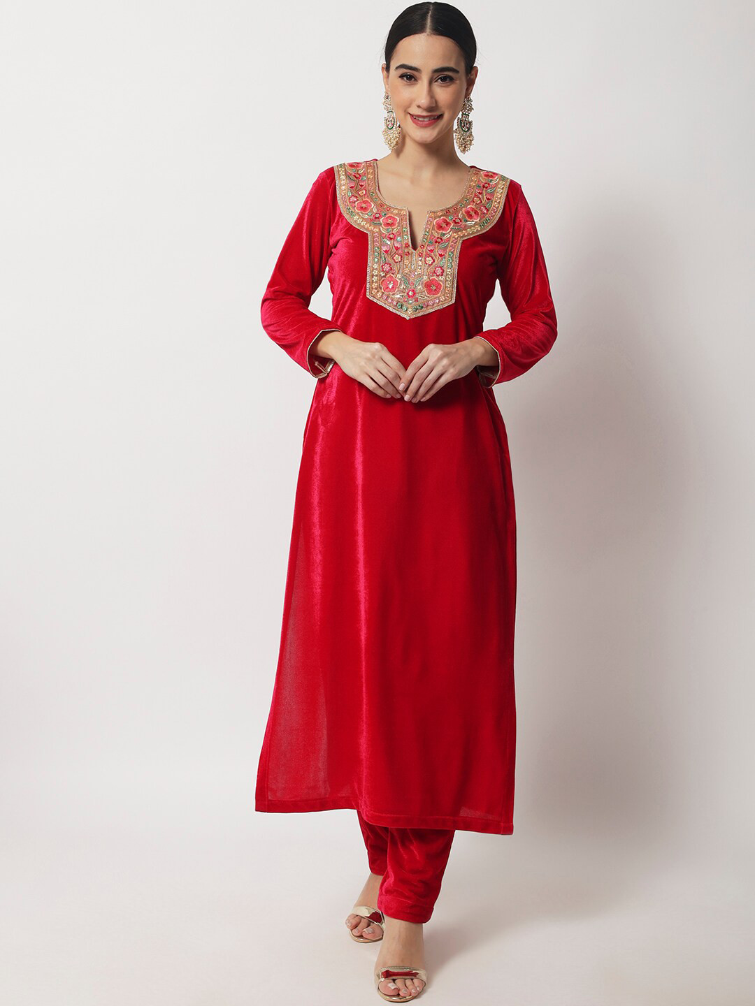

anokherang Women Floral Embroidered Thread Work Kurta with Trousers, Red