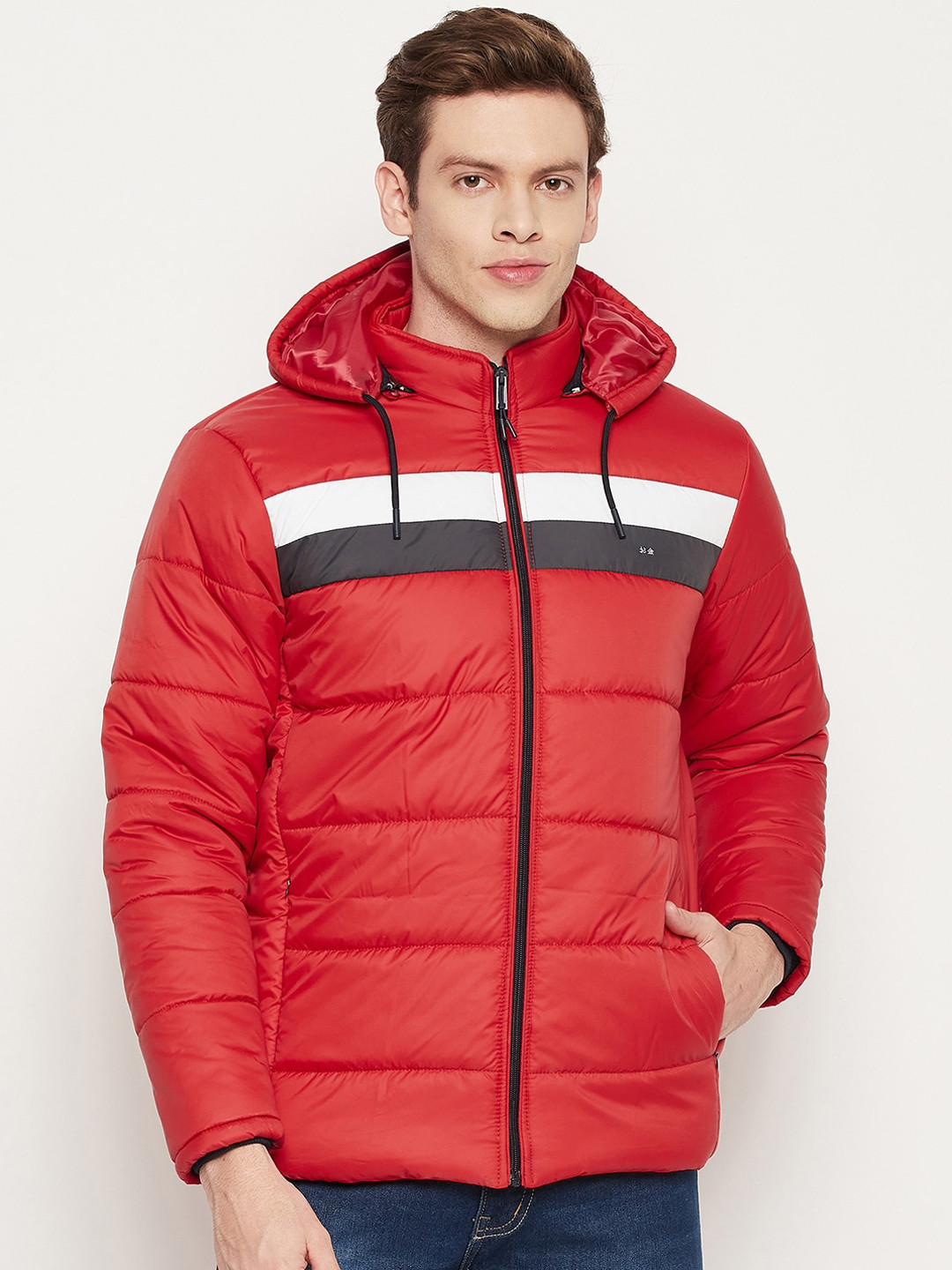

Okane Men Red White Colourblocked Lightweight Puffer Jacket