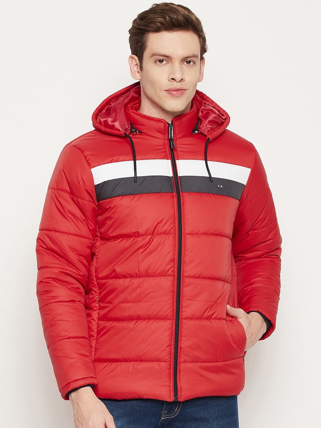 

Okane Men Red White Colourblocked Lightweight Puffer Jacket