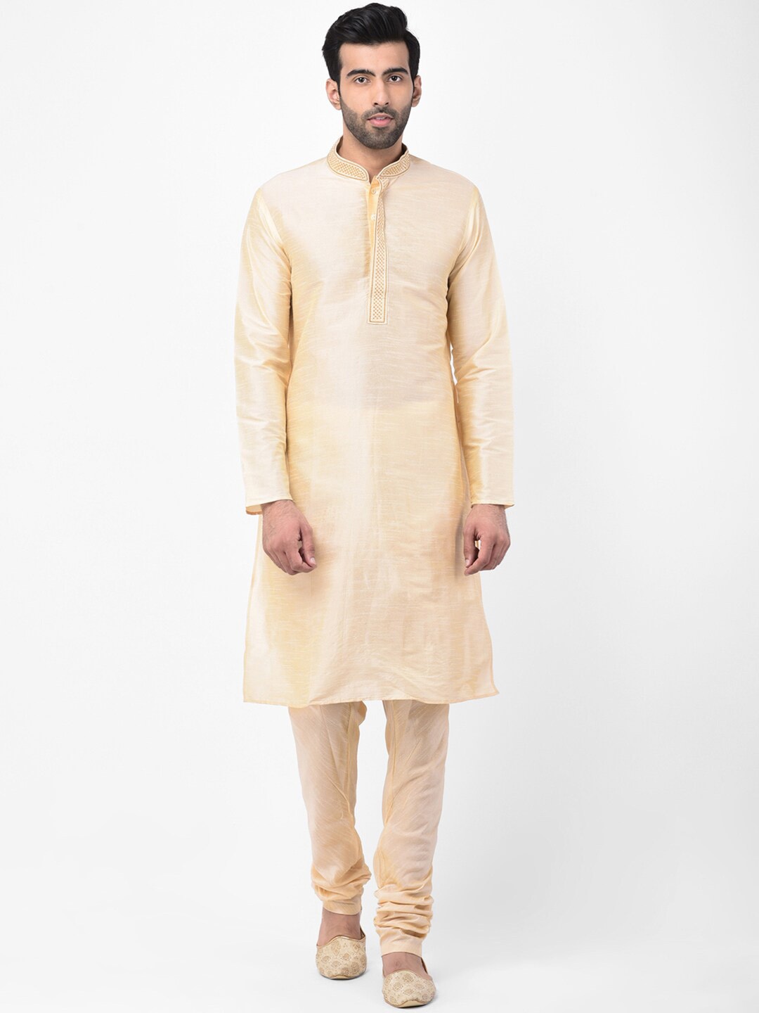 

SG LEMAN Plus Men Thread Work Kurta with Churidar, Off white