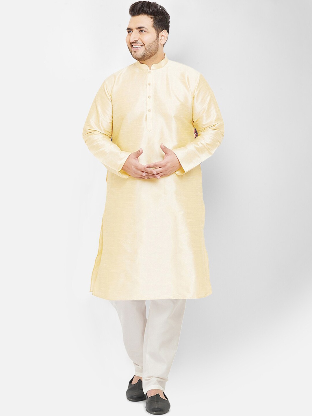 

SG LEMAN Plus Men Plus Size Thread Work Kurta with Pyjamas, Beige