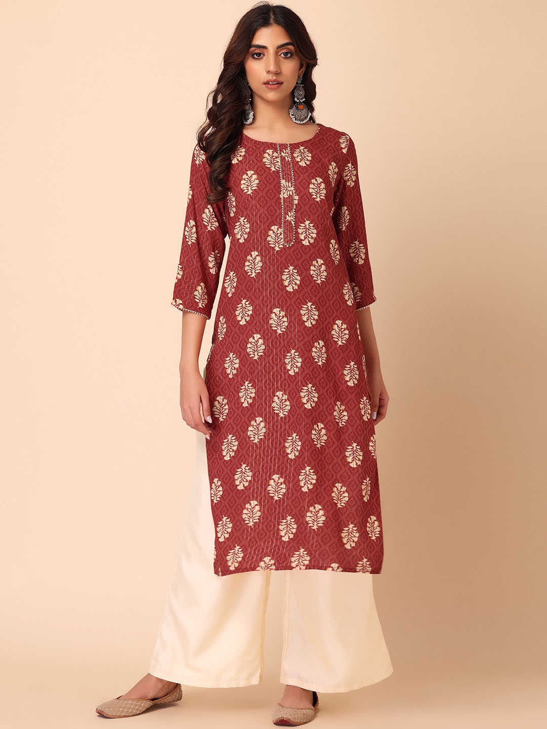 

INDYA Women Floral Printed Gotta Patti Kurta, Maroon