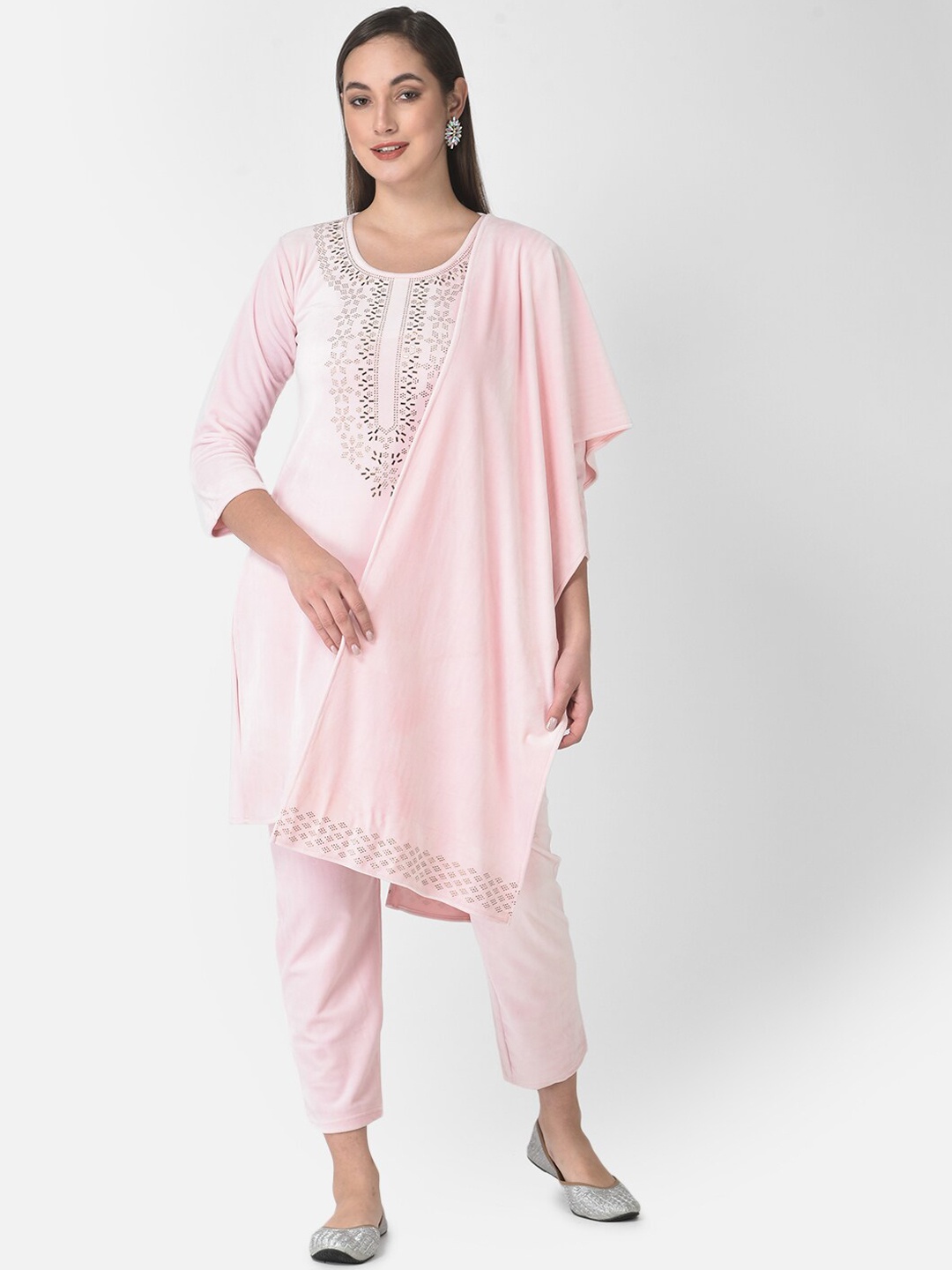 

FNOCKS Embroidered Mukaish Velvet Kurta with Trousers & Dupatta, Pink