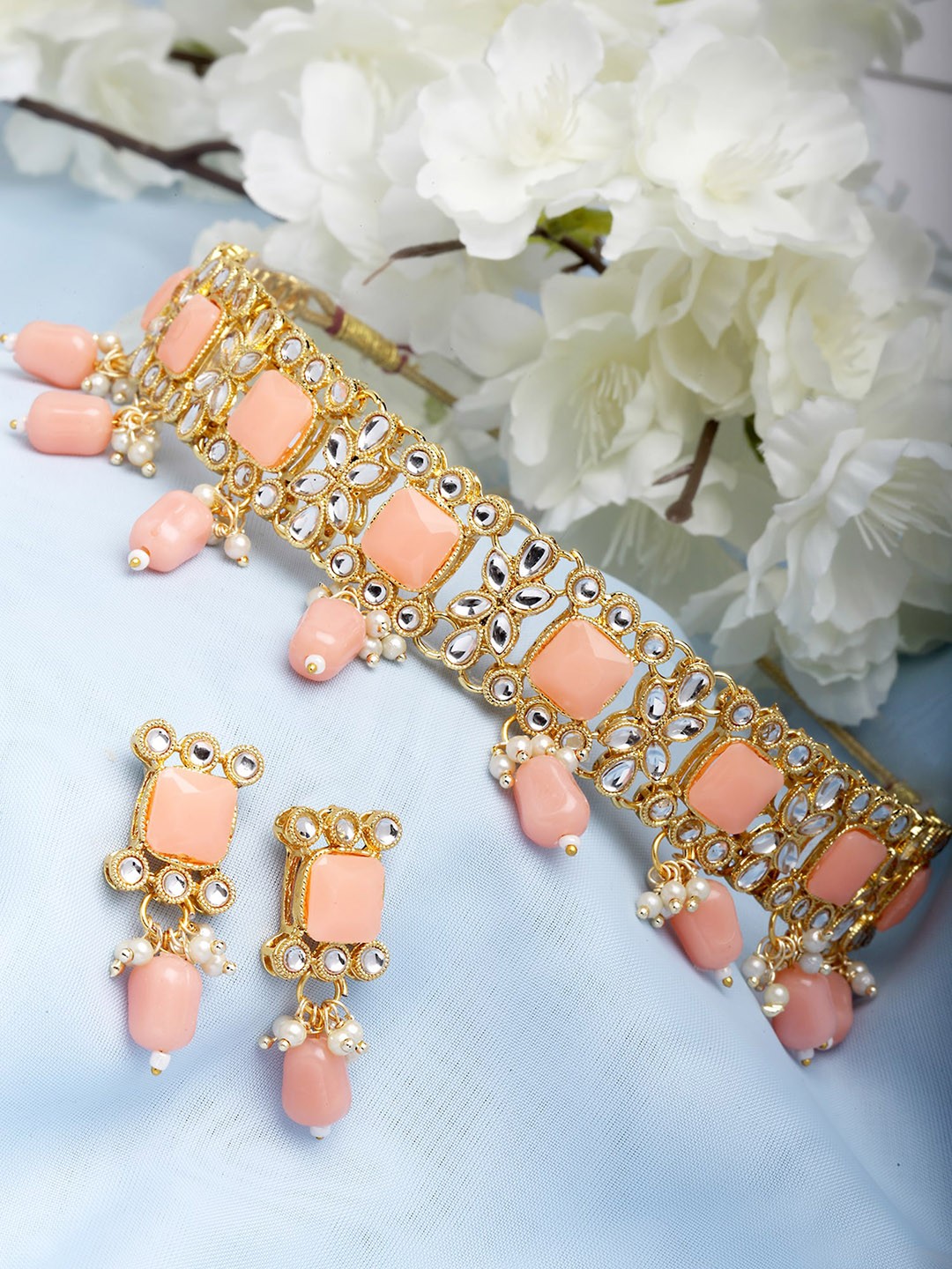 

KARATCART Kundan-Studded & Beaded Jewellery Set, Gold