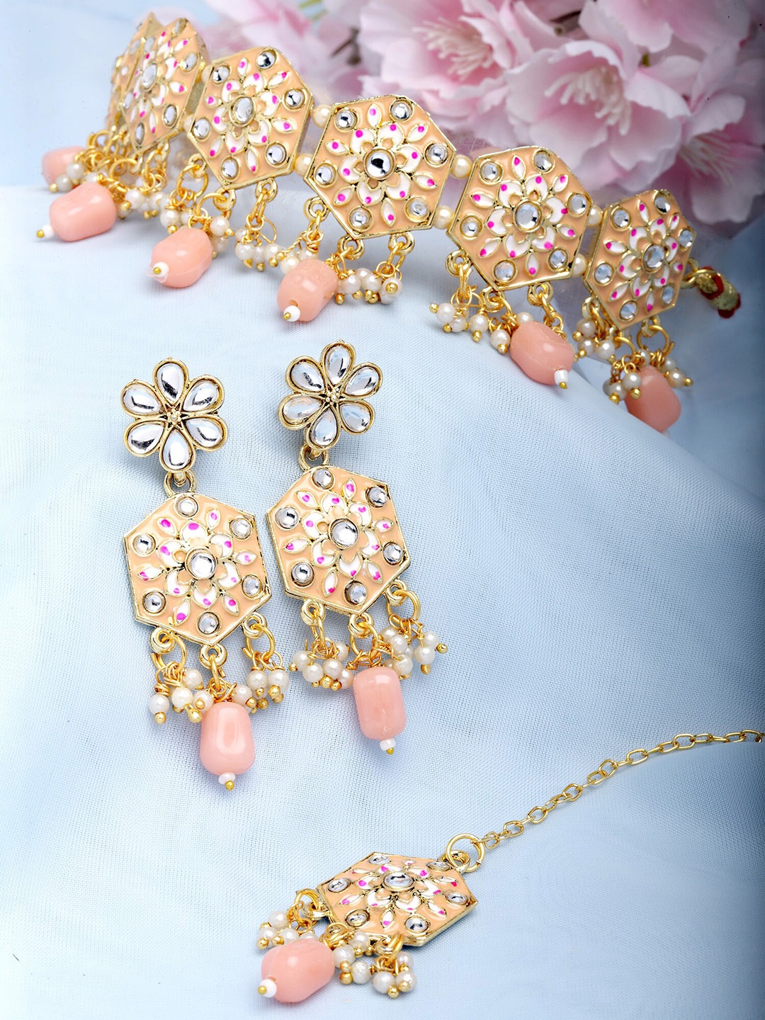 

KARATCART Kundan-Studded & Beaded Jewellery Set, Gold