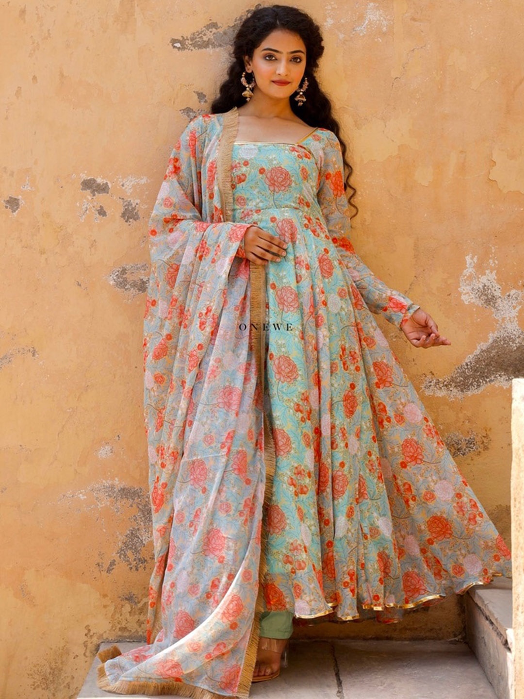 

OneWe Women Floral Printed Flared Anarkali Kurta with Churidar & Dupatta, Sea green