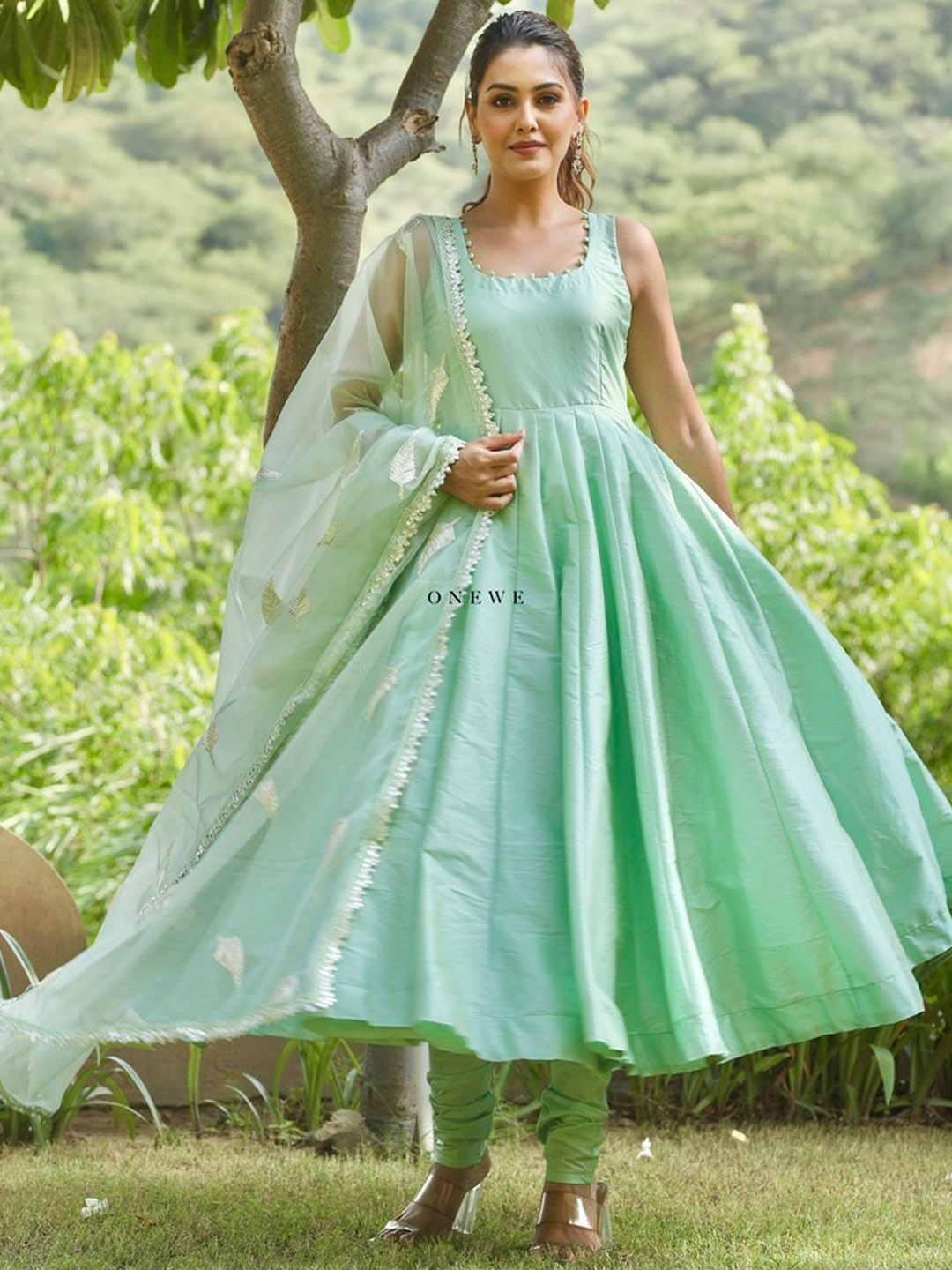 

OneWe Women Pleated Anarkali Kurta with Churidar & Dupatta, Sea green
