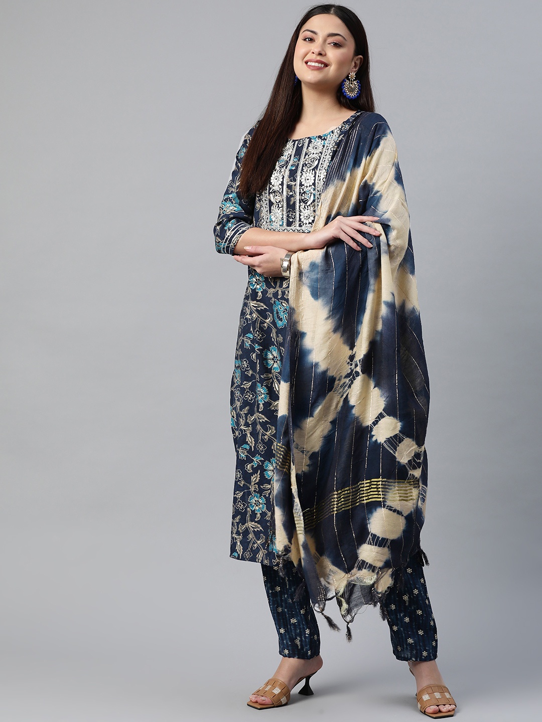 

Readiprint Fashions Women Navy Blue Floral Printed Sequinned Kurta with Trousers & With Dupatta