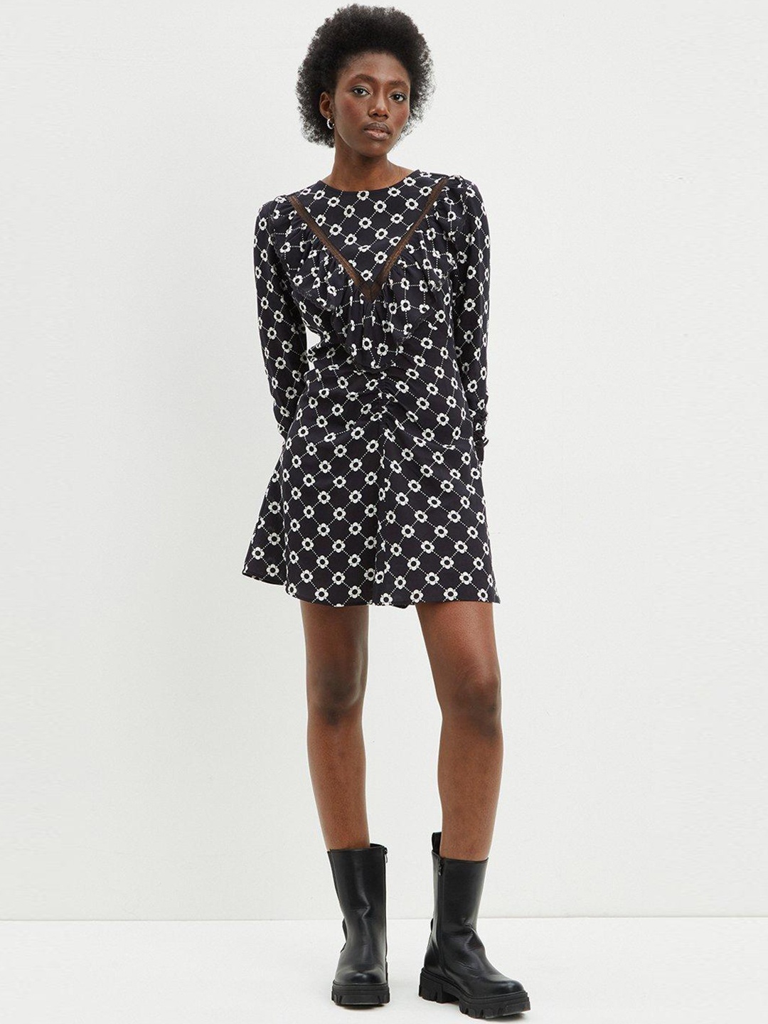 

DOROTHY PERKINS Black & White Printed Sheath Dress