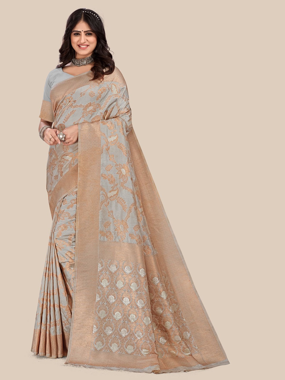 

VAIRAGEE Grey & Gold-Toned Woven Design Zari Saree