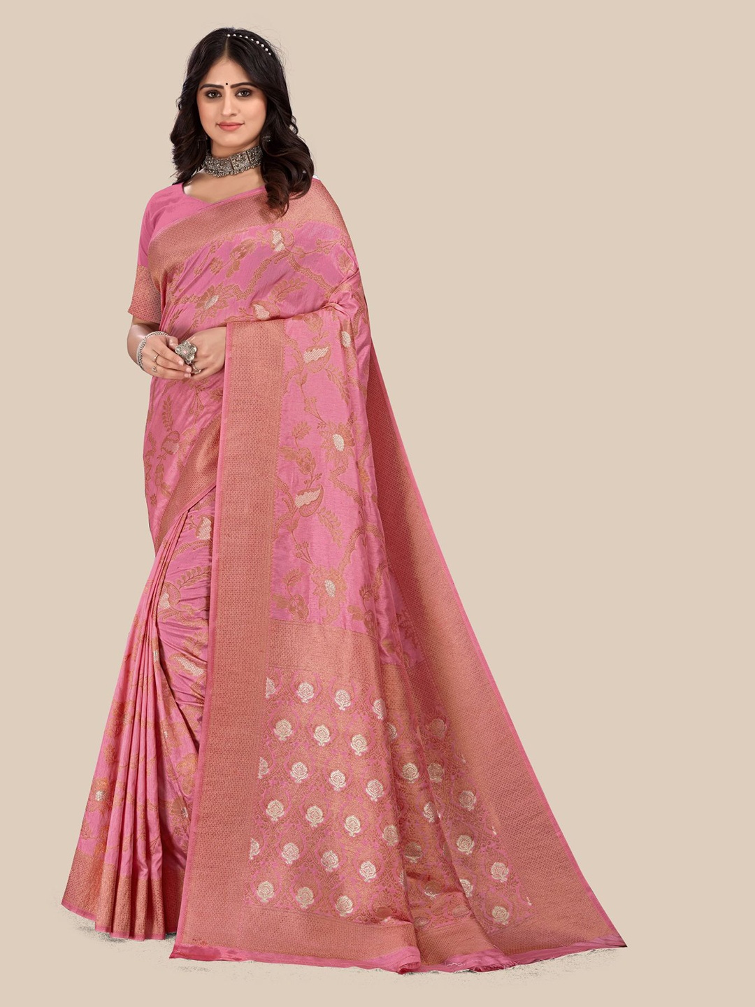 

VAIRAGEE Pink & Gold-Toned Woven Design Zari Saree