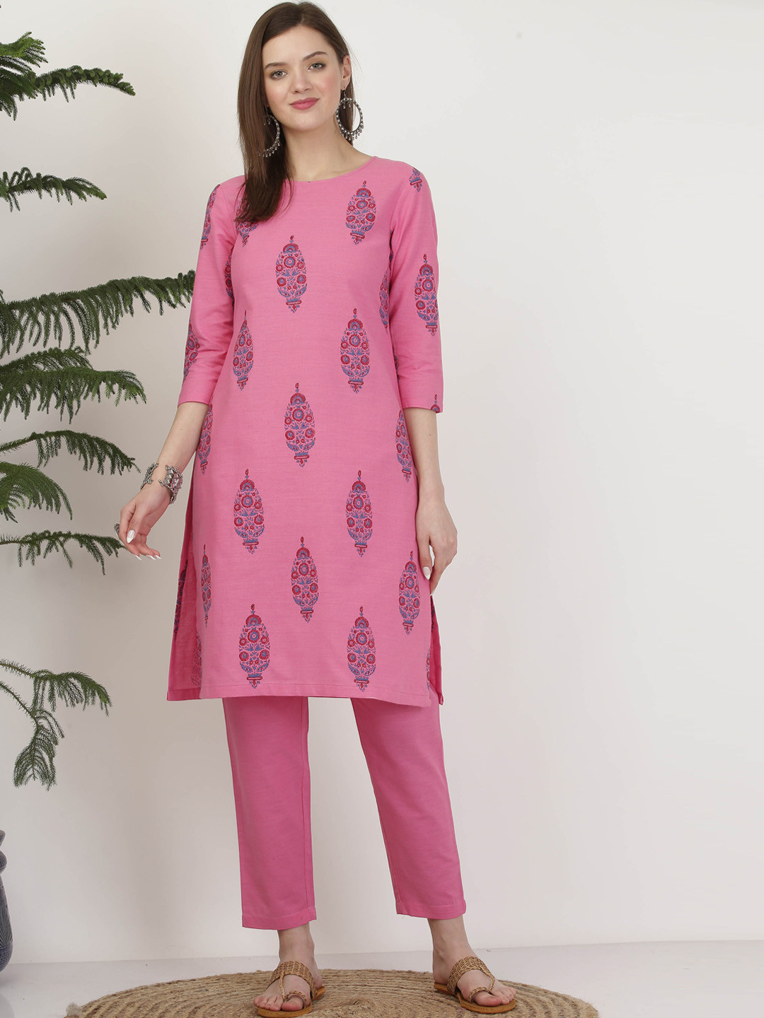

KAANCHIE NANGGIA Women Pink Ethnic Motifs Printed Pure Cotton Kurta with Trousers