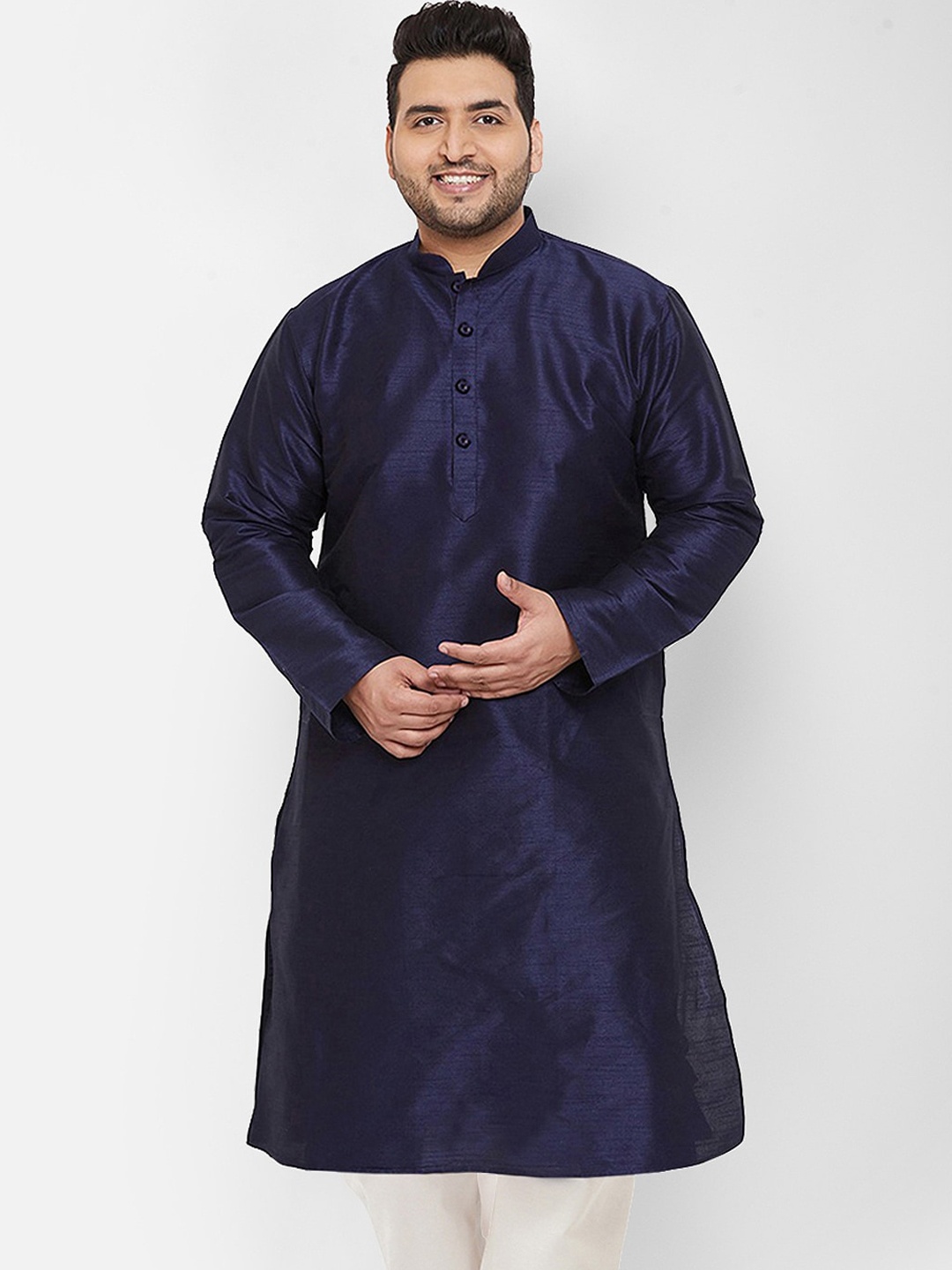 

SG LEMAN Plus Men Mandarin collar Raw Silk Kurta, Navy blue