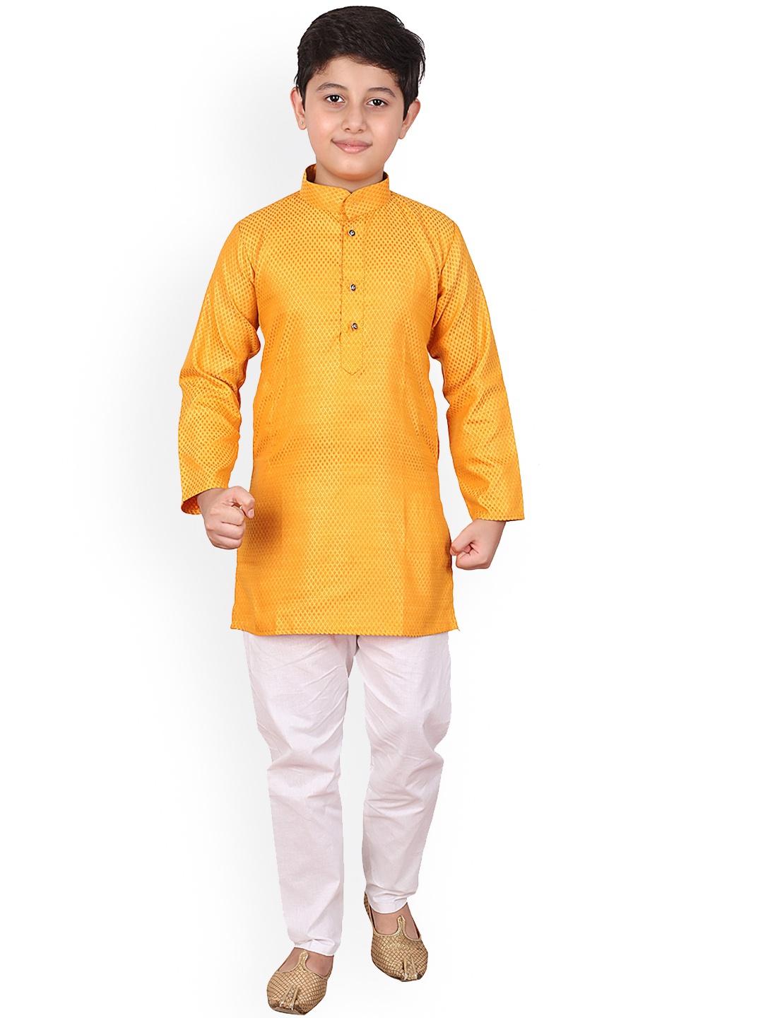 

Pro-Ethic STYLE DEVELOPER Boys Woven Design Pure Cotton Kurta with Pyjamas, Yellow