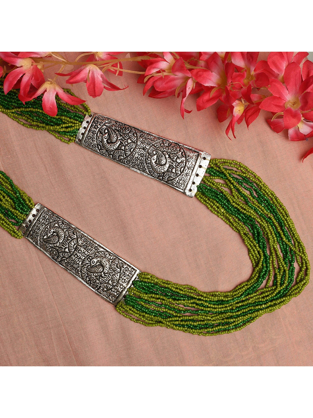 

Ratfanee Silver-Toned & Green Silver-Plated Layered Necklace