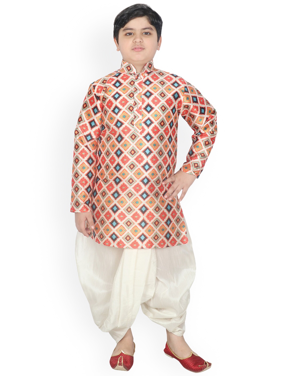 

SG YUVRAJ Boys Abstract Printed Kurta with Dhoti Pants, Off white