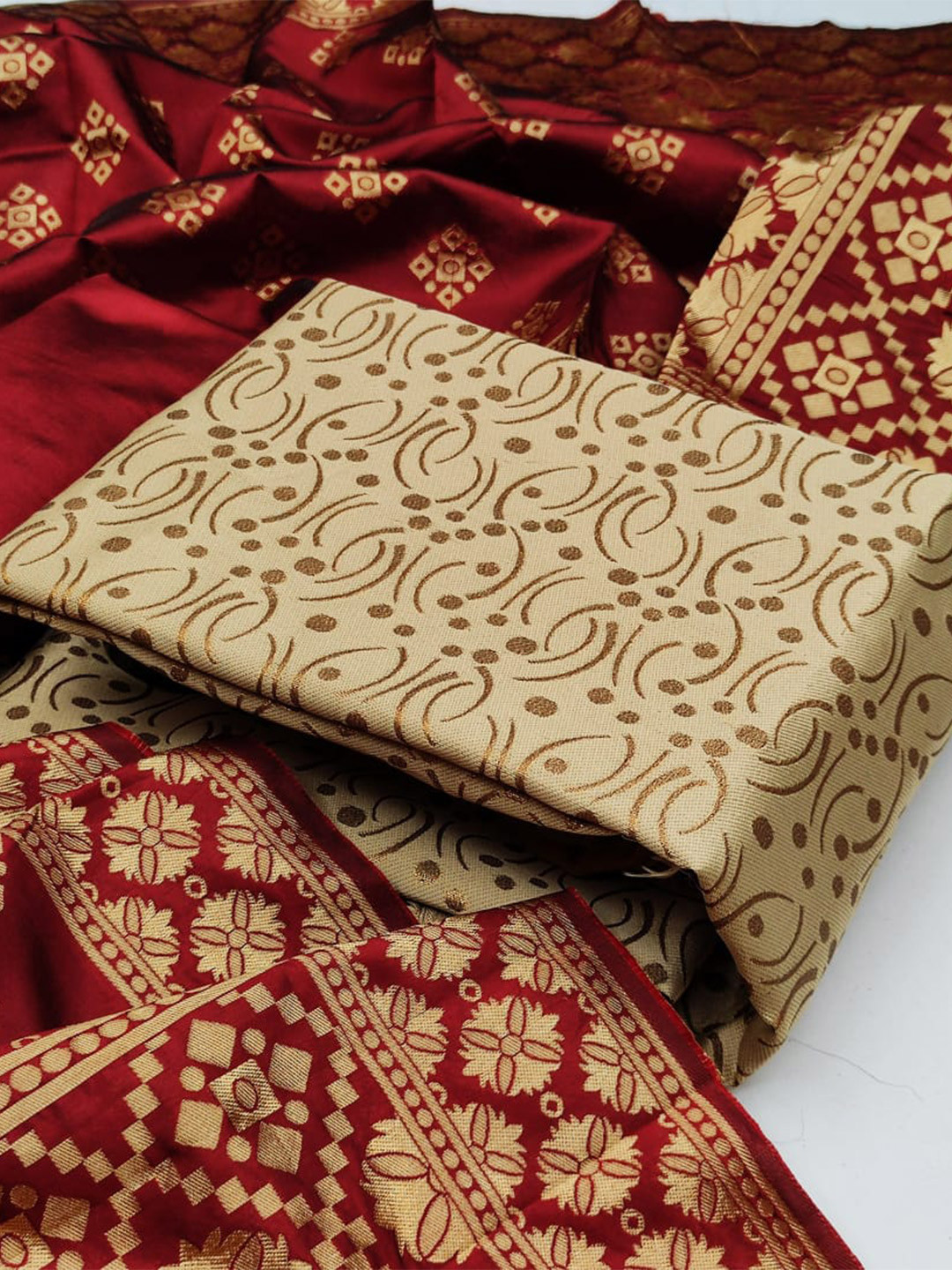 

MORLY Banarasi Jacquard Dupion Silk Unstitched Dress Material, Beige