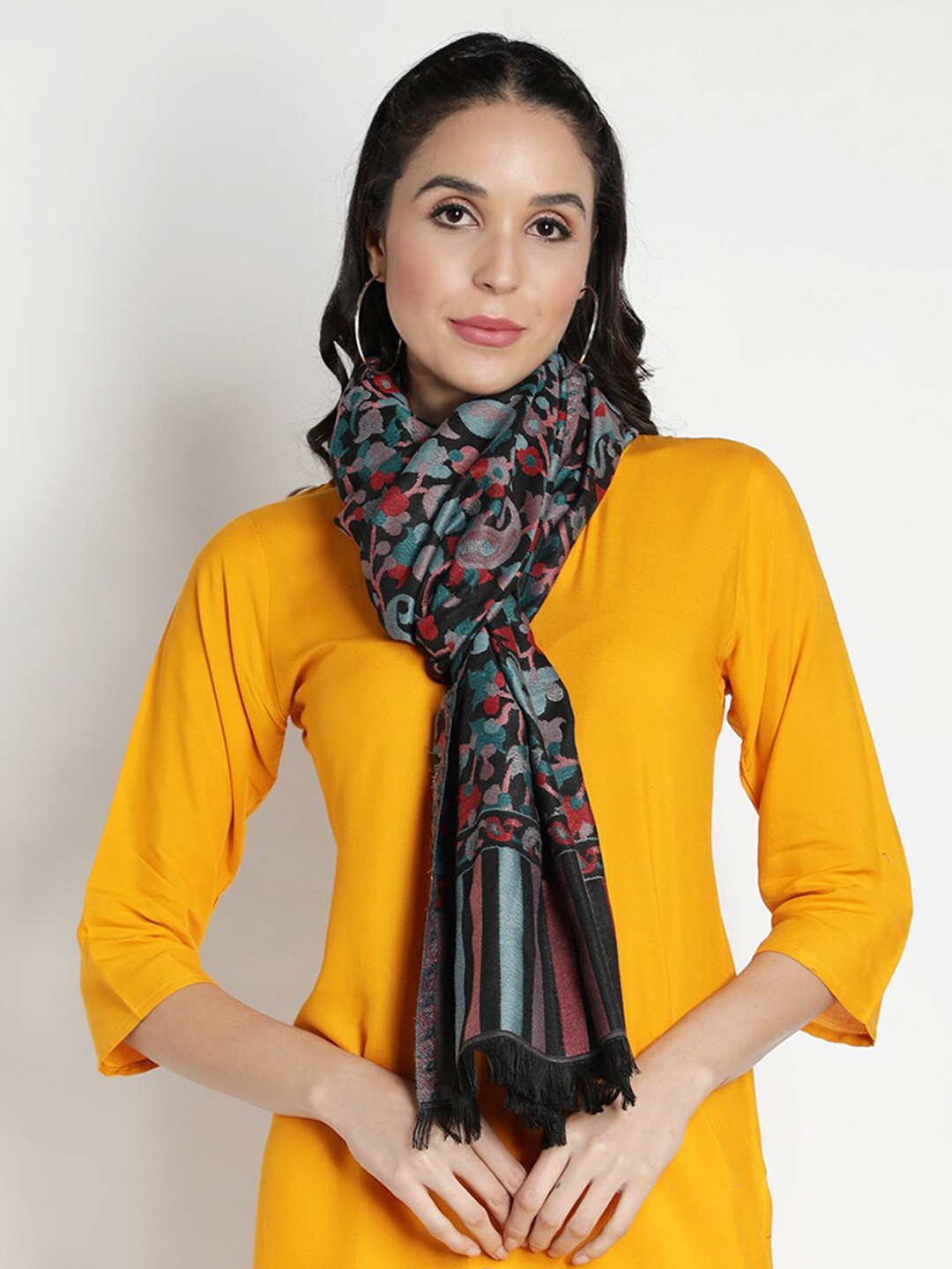 

Moda Chales Women Printed Shawl, Black