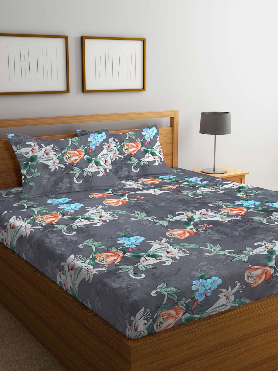 

KLOTTHE Floral Printed 300 TC King Bedsheet with 2 Pillow Covers, Charcoal