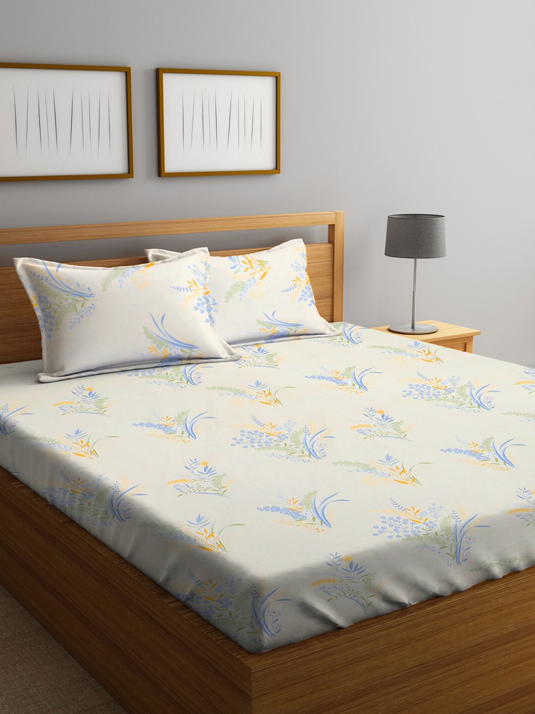 

KLOTTHE Floral Printed 300 TC King Bedsheet with 2 Pillow Covers, Cream