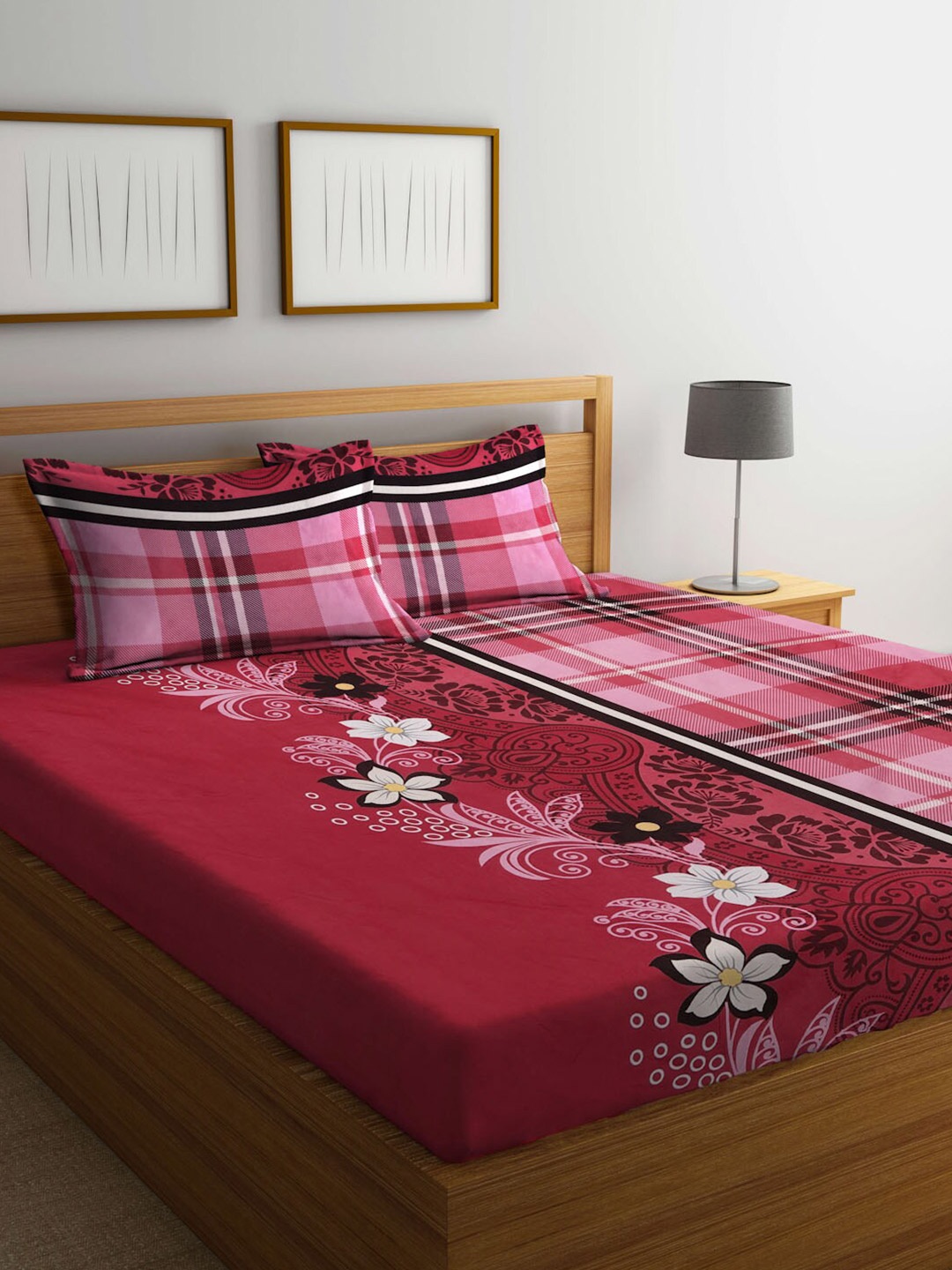 

KLOTTHE Floral Printed 300 TC King Bedsheet with 2 Pillow Covers, Maroon