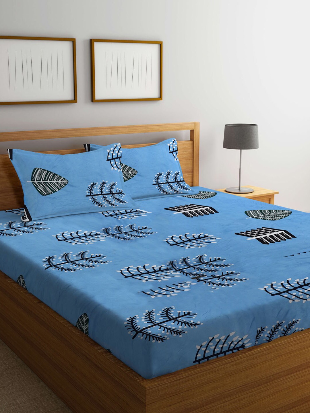 

KLOTTHE Blue & Black Ethnic Motifs Printed 300 TC King Bedsheet with 2 Pillow Covers