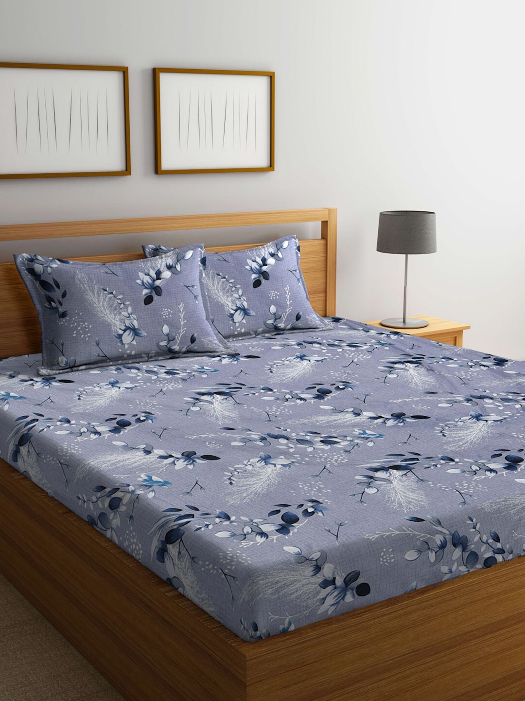 

KLOTTHE Grey & Blue Floral Printed 300 TC King Bedsheet with 2 Pillow Covers