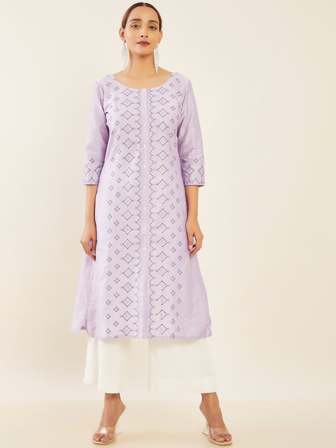 

Maybell Women Geometric Printed Silk Kurta, Lavender