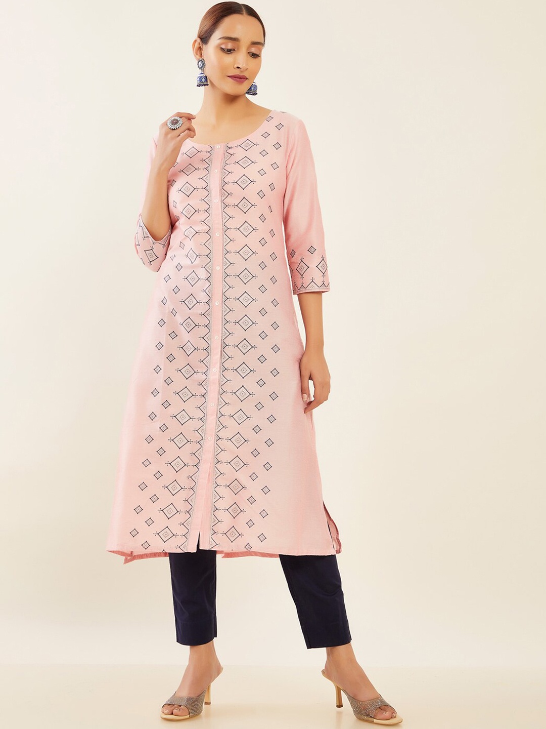 

Maybell Geometric Printed A-Line Kurta, Peach