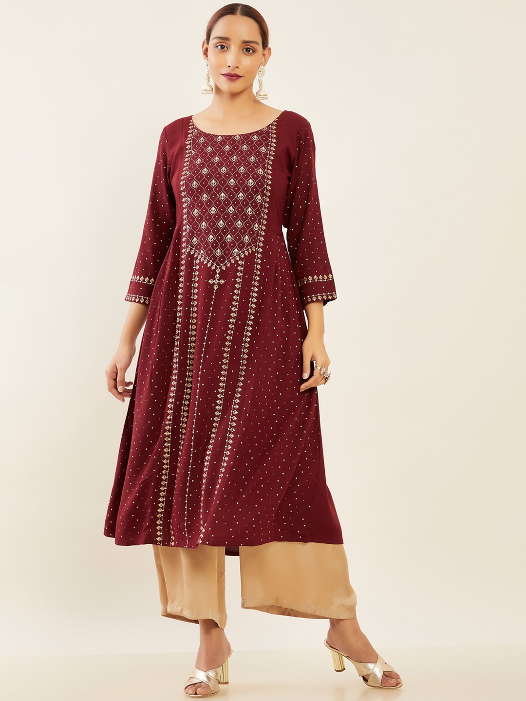 

Maybell Ethnic Motifs Scoop Neck A-Line Regular Kurta, Maroon