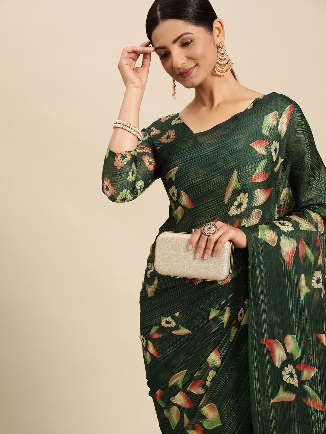 

Mitera Green Floral Pure Georgette Saree