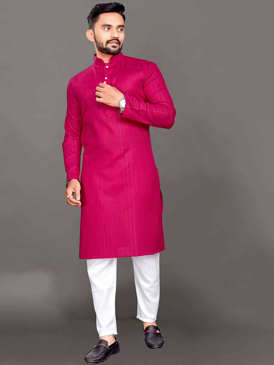 

Ekta Textiles Men Printed Pure Cotton Kurta with Pyjamas, Pink