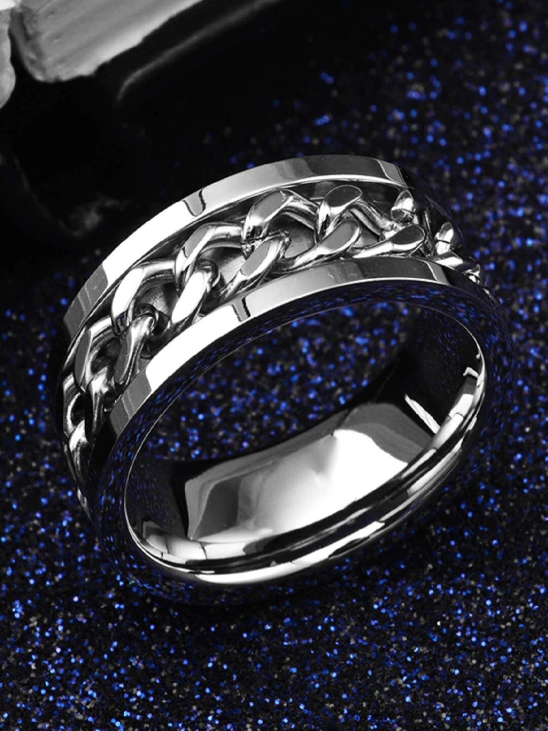 

OOMPH Men Stainless Steel Chain Broad Band Finger Ring, Silver