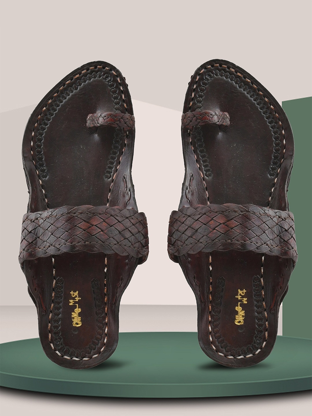 

OLIVE MIST Men Ethnic Leather Comfort Sandals, Brown