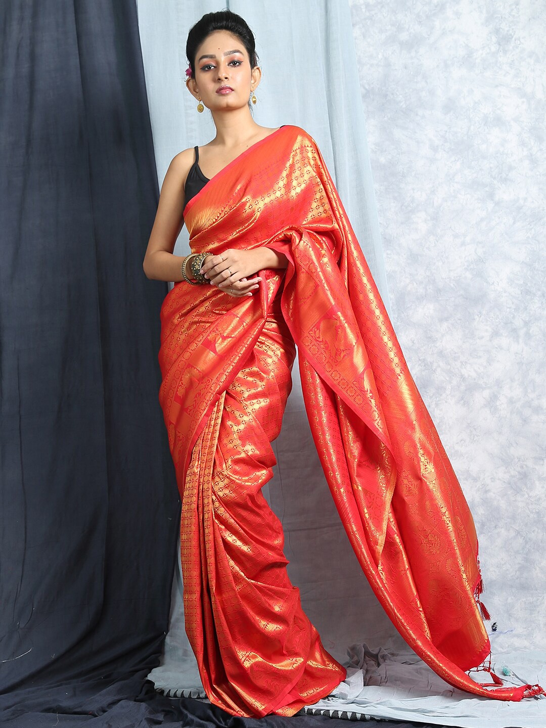 

HERE&NOW Orange & Gold-Toned Woven Design Zari Art Silk Banarasi Saree