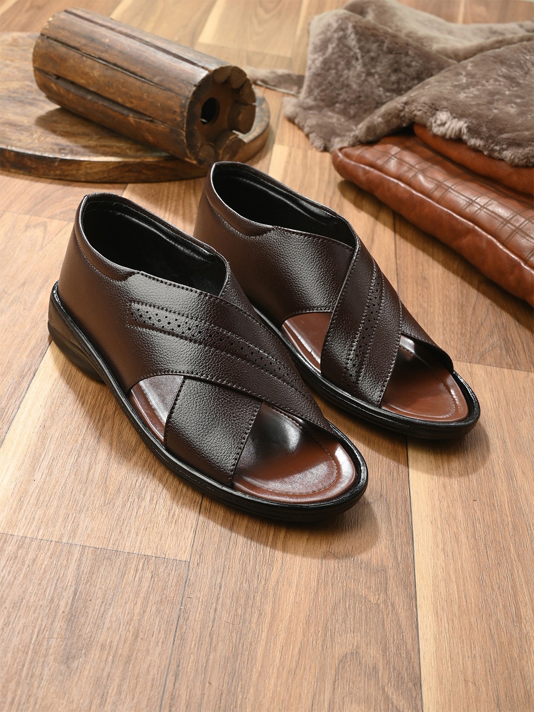 

Prolific Men Shoe-Style Sandals, Brown