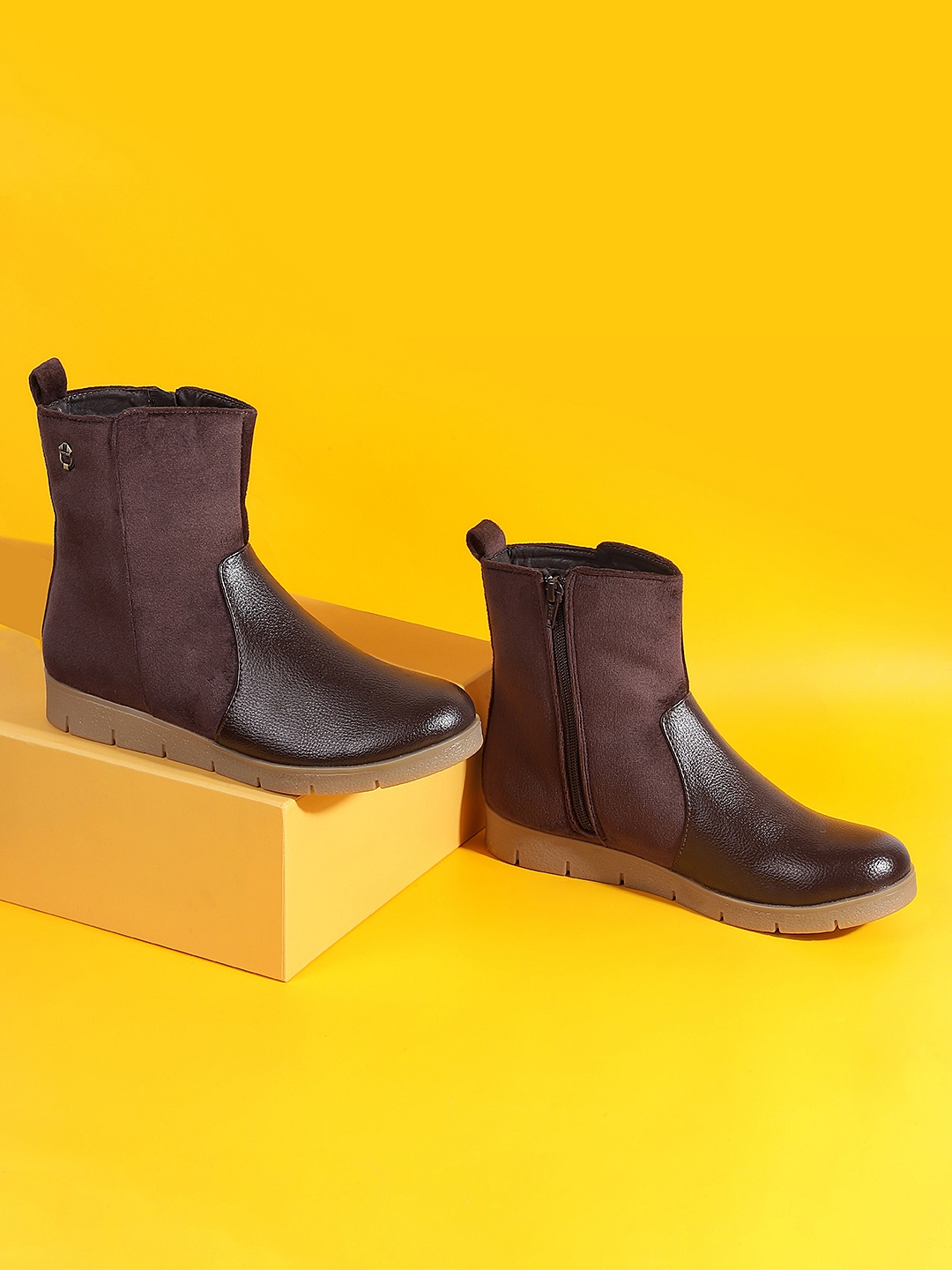 

Metro Women High-Top Boots, Brown