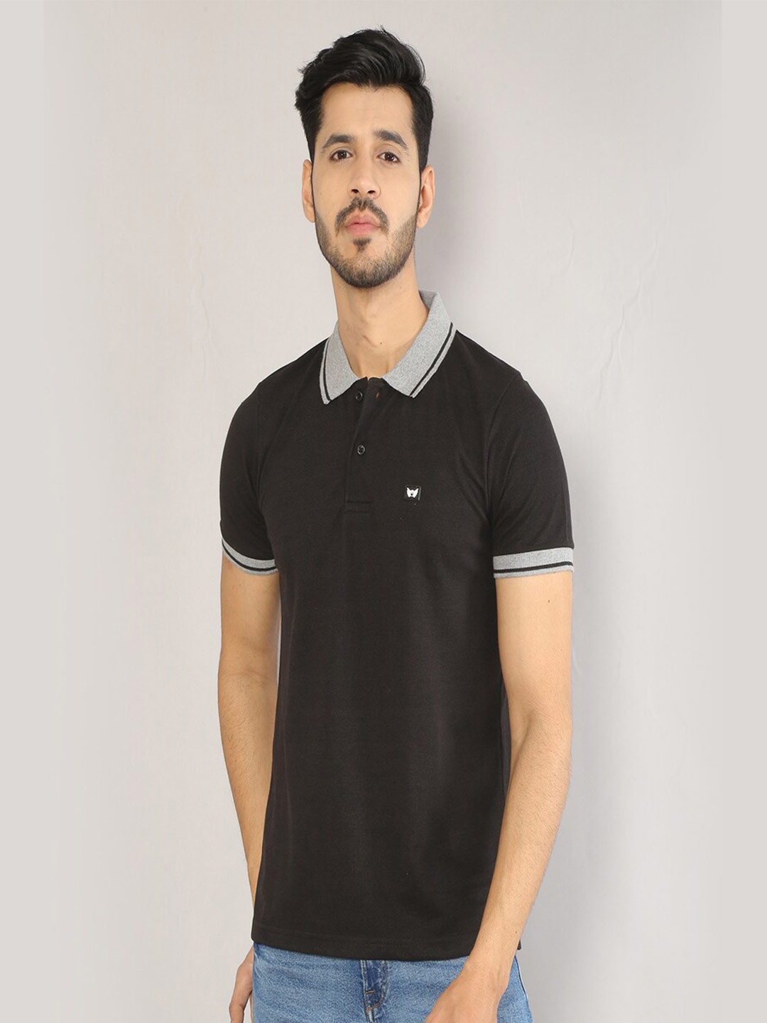 

SIAPA Men Black & Grey Polo Collar Cotton T-shirt