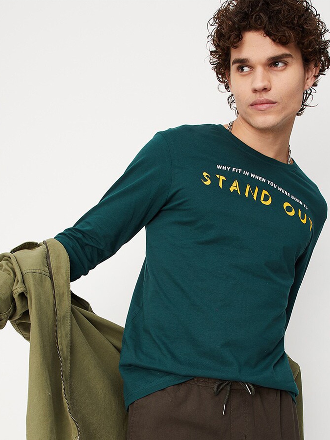 

max Men Green Typography Cotton T-shirt