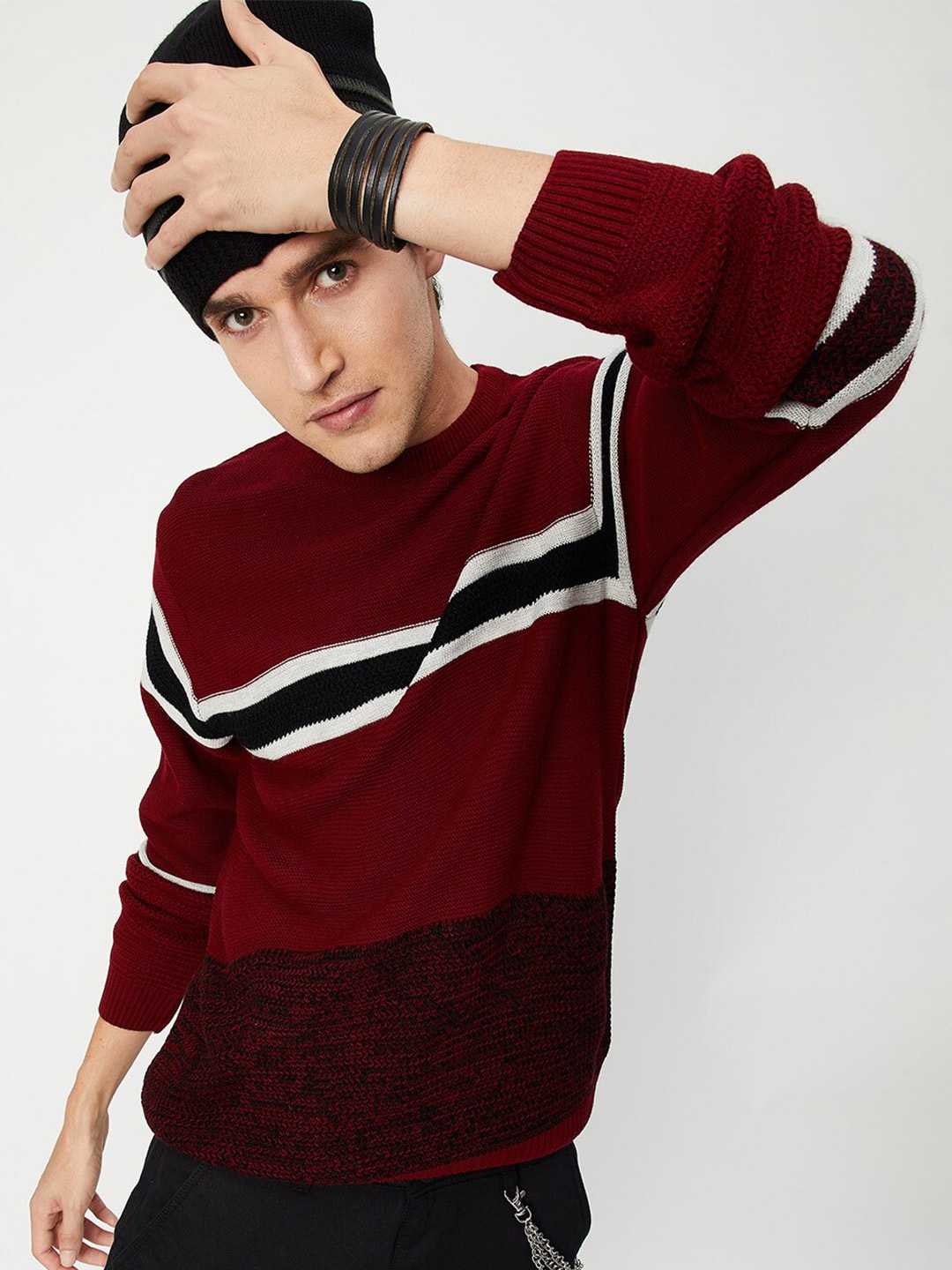 

max Men Red & White Colourblocked Acrylic Pullover